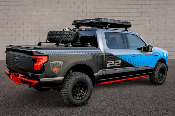 2022 Ford F-150 Lightning: Race Support by Real Truck