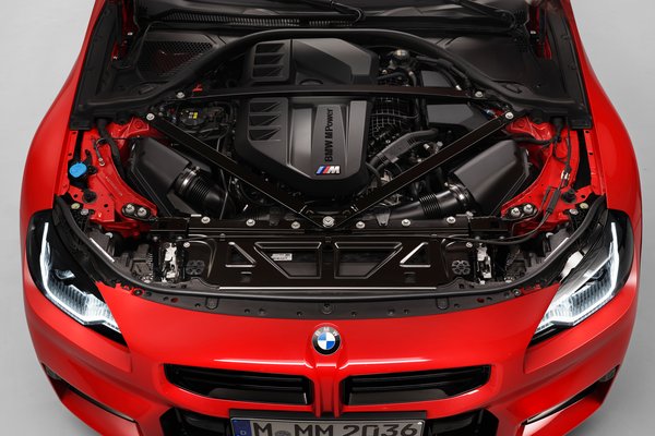 2023 BMW 2-Series M2 Engine