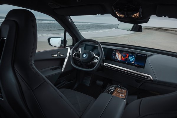 2023 BMW iX M60 Interior