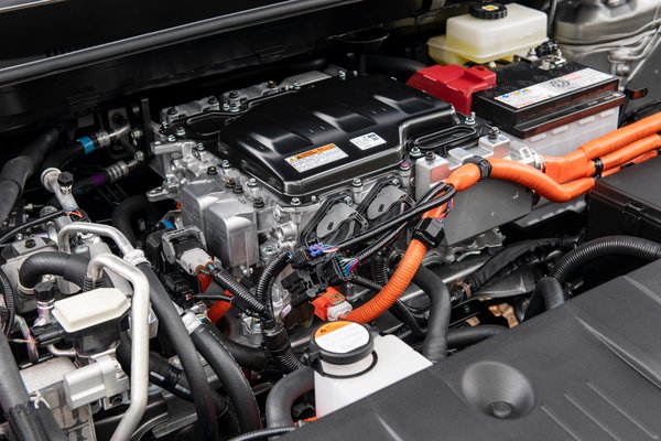 2023 Toyota bZ4X Limited AWD Engine