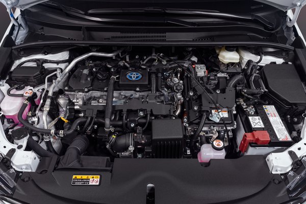 2023 Toyota Corolla Hybrid SE Infrared Edition Engine