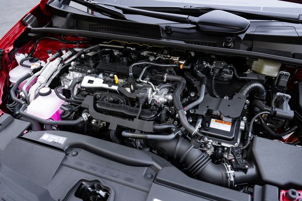 2023 Toyota Prius Prime XSE Engine