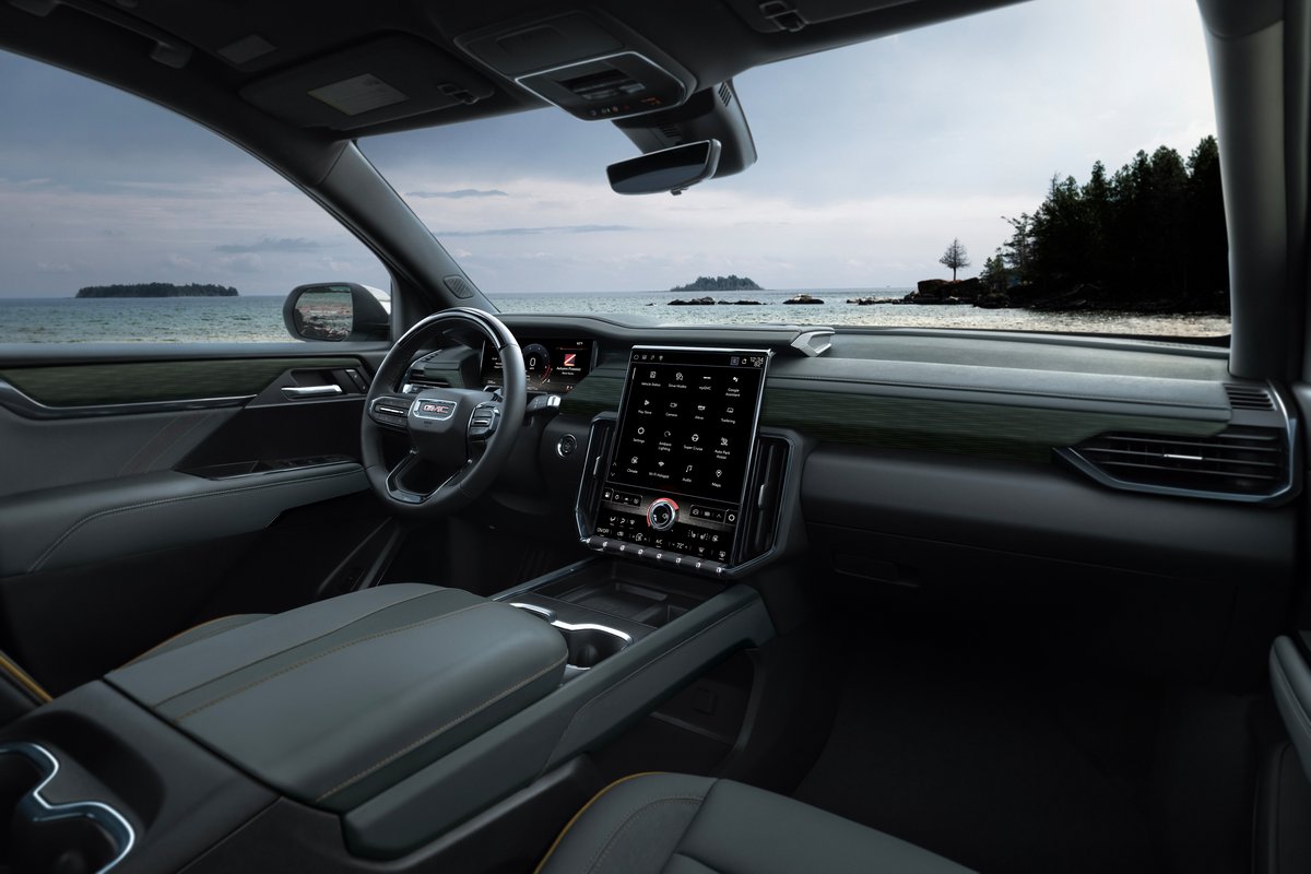 2025 GMC Acadia pictures