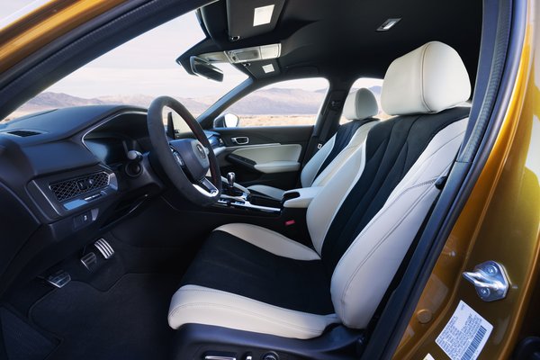 2024 Acura Integra Type S Interior
