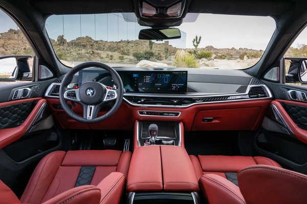 2024 BMW X6 M Competition Interior