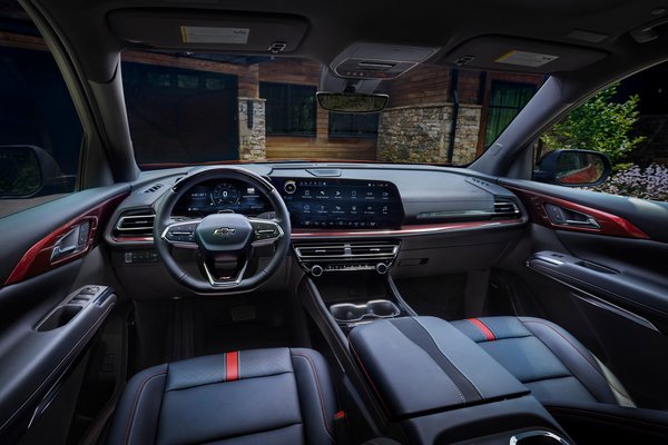 2024 Chevrolet Traverse RS Interior