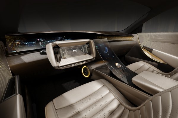 2024 DS SM Tribute Interior