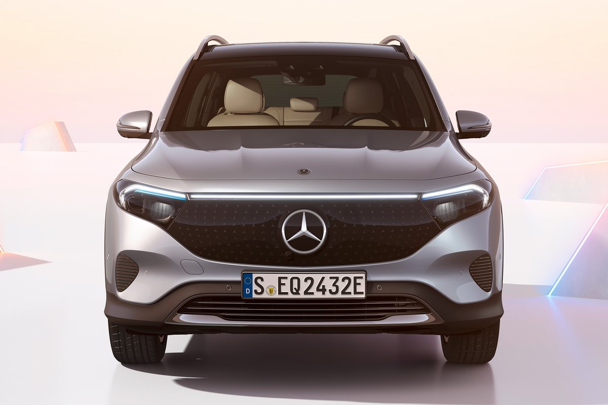 2024 MercedesBenz EQB SUV pictures