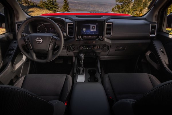 2024 Nissan Frontier Hardbody Edition Interior