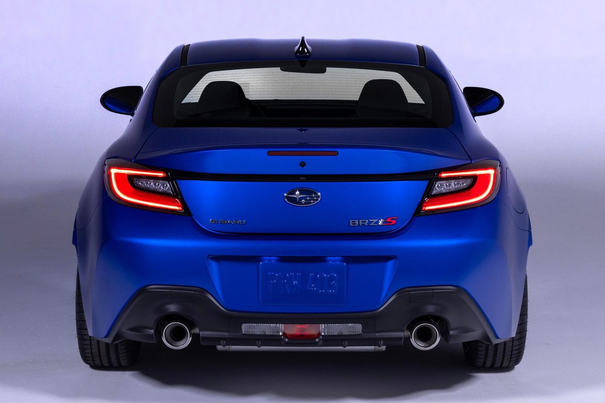 2024 Subaru BRZ pictures