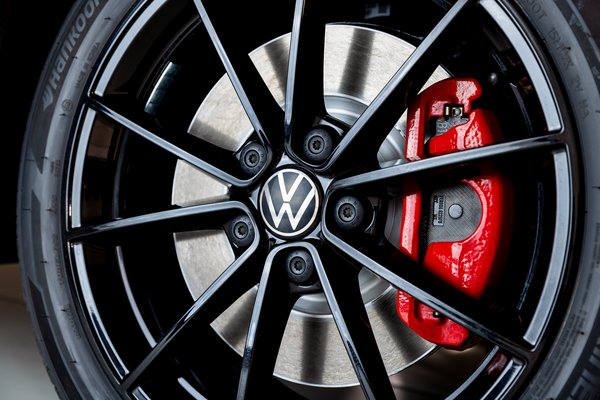2024 Volkswagen Jetta GLI 40th Anniversary edition Wheel