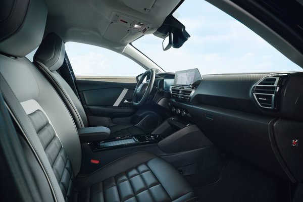 2025 Citroen C4 X Interior