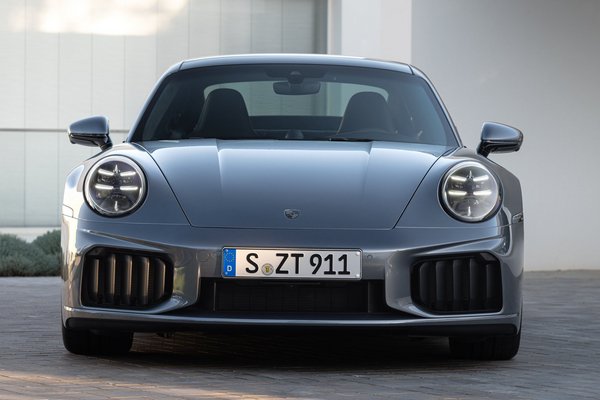 2026 Porsche 911 Turbo S Coupe