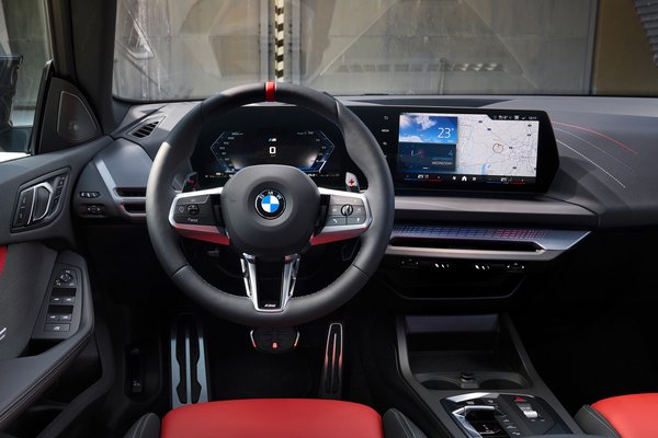 2025 BMW 2-Series M235 xDrive Gran Coupe Instrumentation