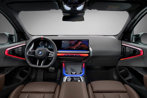 2025 BMW X3 M50 xDrive Interior