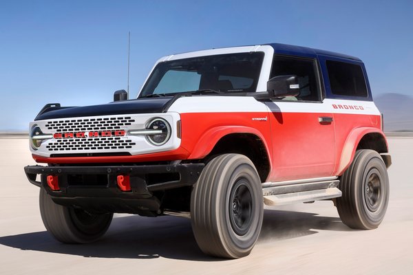 2025 Ford Bronco 2d Stroppe edition