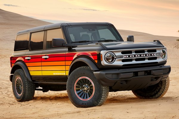 2025 Ford Bronco 4d Free Wheeling package