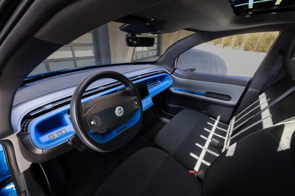 2025 Fisker Pear Interior