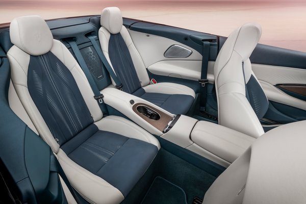 2025 Maserati GranCabrio Folgore Interior