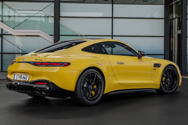 2025 Mercedes-Benz AMG GT 43 Coupe