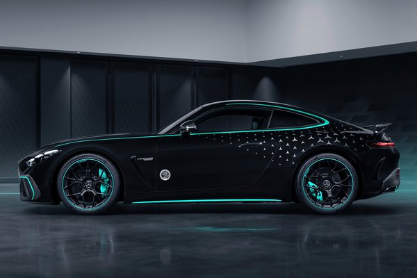 2025 Mercedes-Benz AMG GT 63 PRO 4MATIC+ Motorsport Collectors Edition