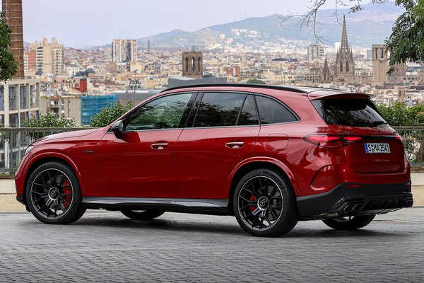 2025 Mercedes-Benz AMG GLC 63 S E PERFORMANCE