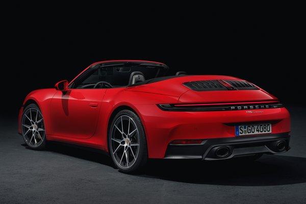 2025 Porsche 911 Carrera Cabriolet