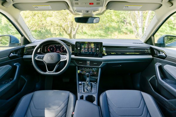 2025 Volkswagen Jetta Interior