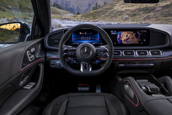 2026 Mercedes-Benz GLE-Class 53 Hybrid Coupe Instrumentation